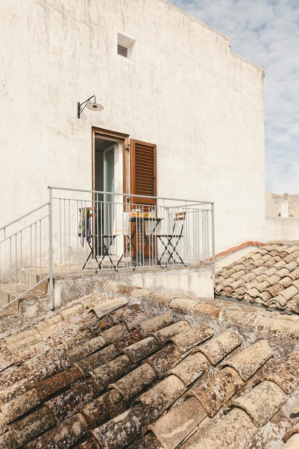 Il Borgo Ritrovato - Albergo Diffuso Монтескальозо Экстерьер фото